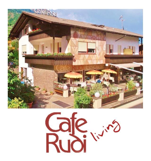 Bed and Breakfast Cafe Rudi Living Парчинес Екстер'єр фото