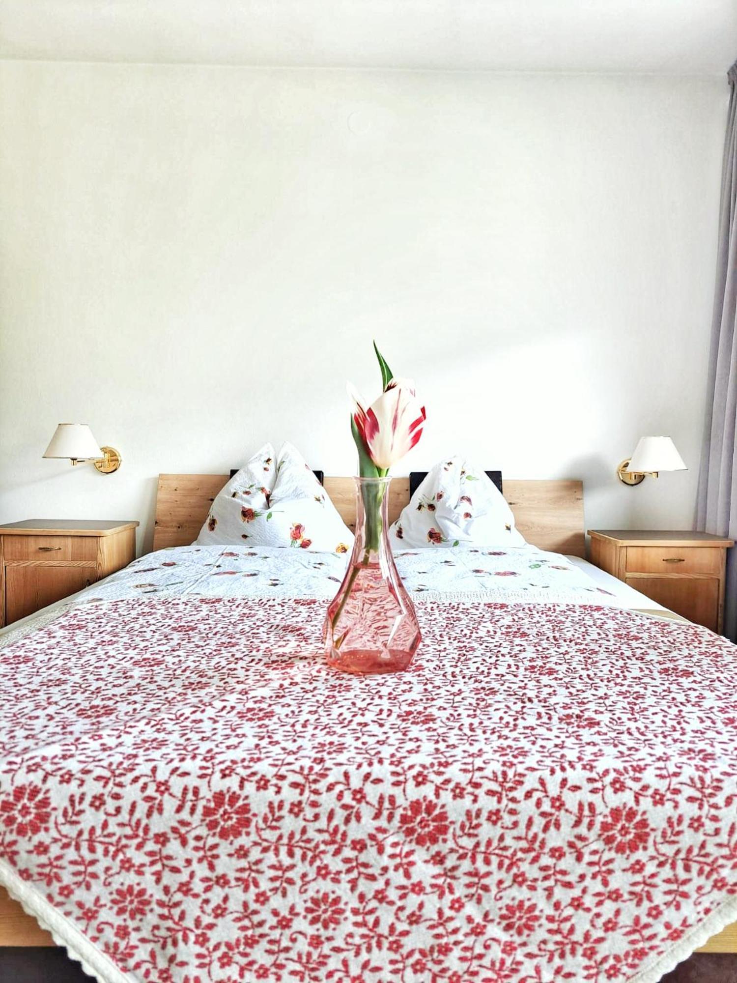 Bed and Breakfast Cafe Rudi Living Парчинес Екстер'єр фото